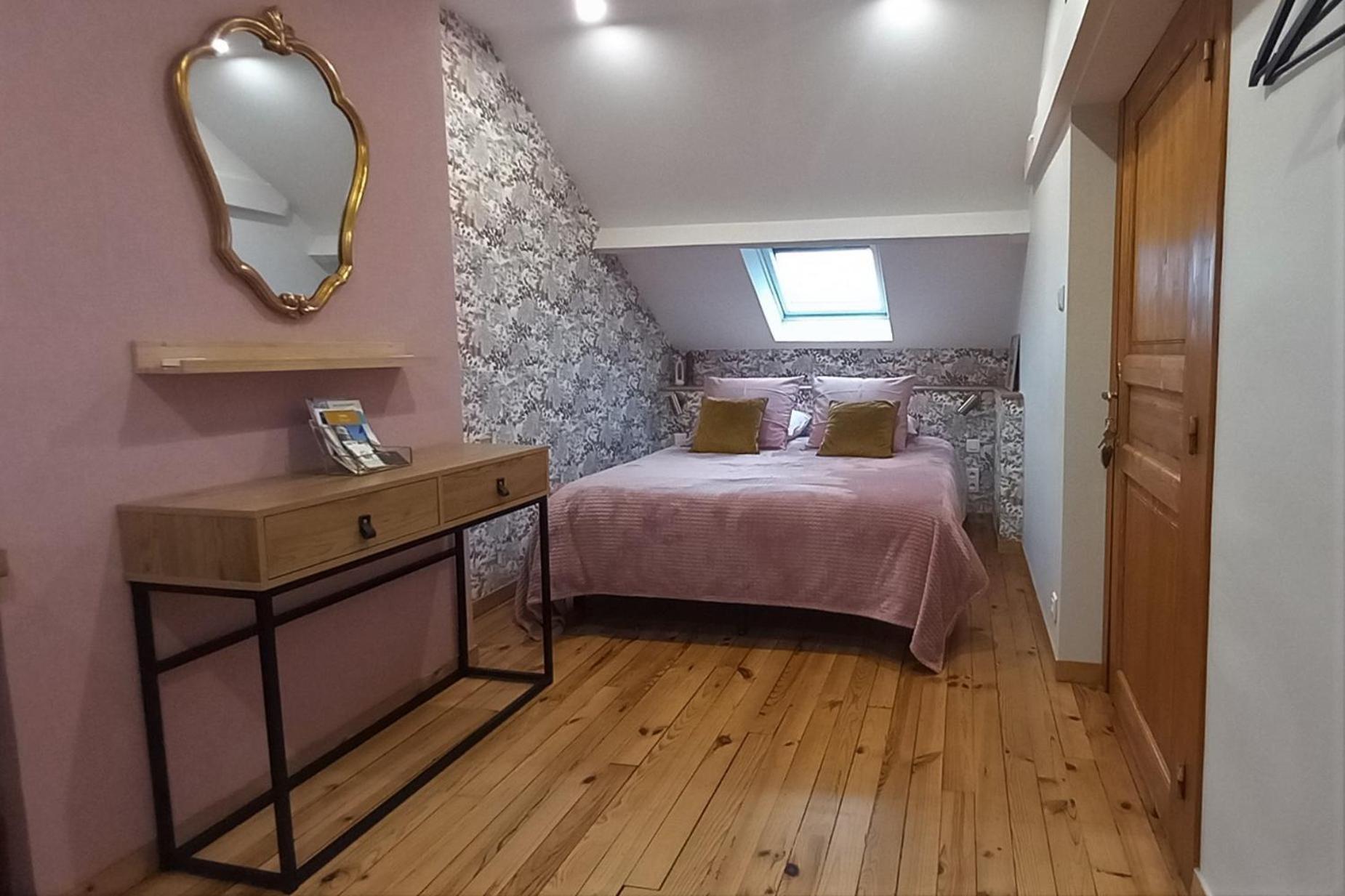 La Maison De Sylvie, Chambres D'Hotes A Тарб Экстерьер фото